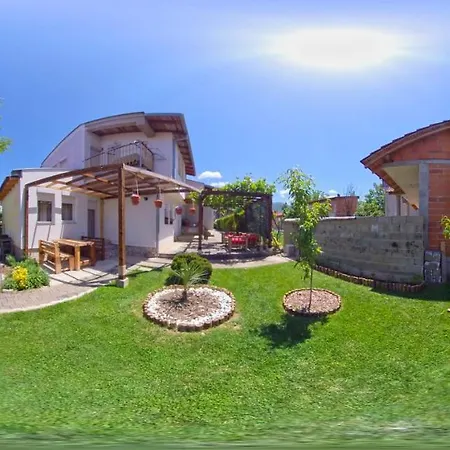 K&m * Ohrid